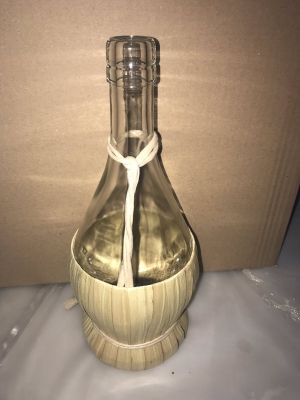 Стъклена бутилка ФИАСКО 750 мл. със сламена оплетка 