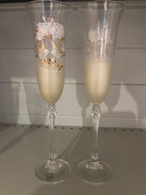Ритуални чаши" Гълъби с халки и рози в златисто  "