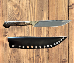 Среден нож с острие 16 см комплект с кания - Провадия