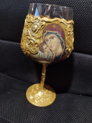 Бокал Богородица ,златен,рисуван - луск 