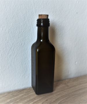 Стъклена бутилка мараска - 100 мл уваг, комплект с коркова тапичка