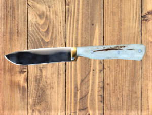 Нож с острие 10,5 см - комплект с кания, черни осъм